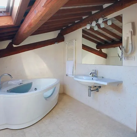 Inncasa *